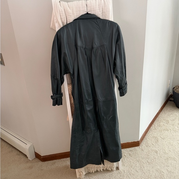 Vintage Avanti Green Sheepskin Trench Coat - Picture 6 of 11